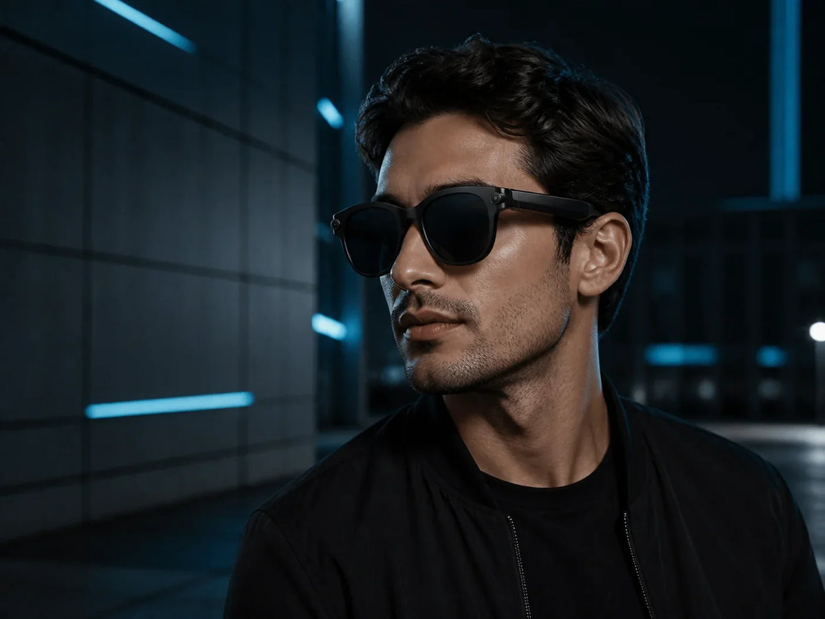 M89S smart glasses worn in a modern urban setting